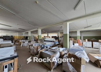 Interno non residenziale - Capannone via delle Industrie, Gallipoli - foto 7