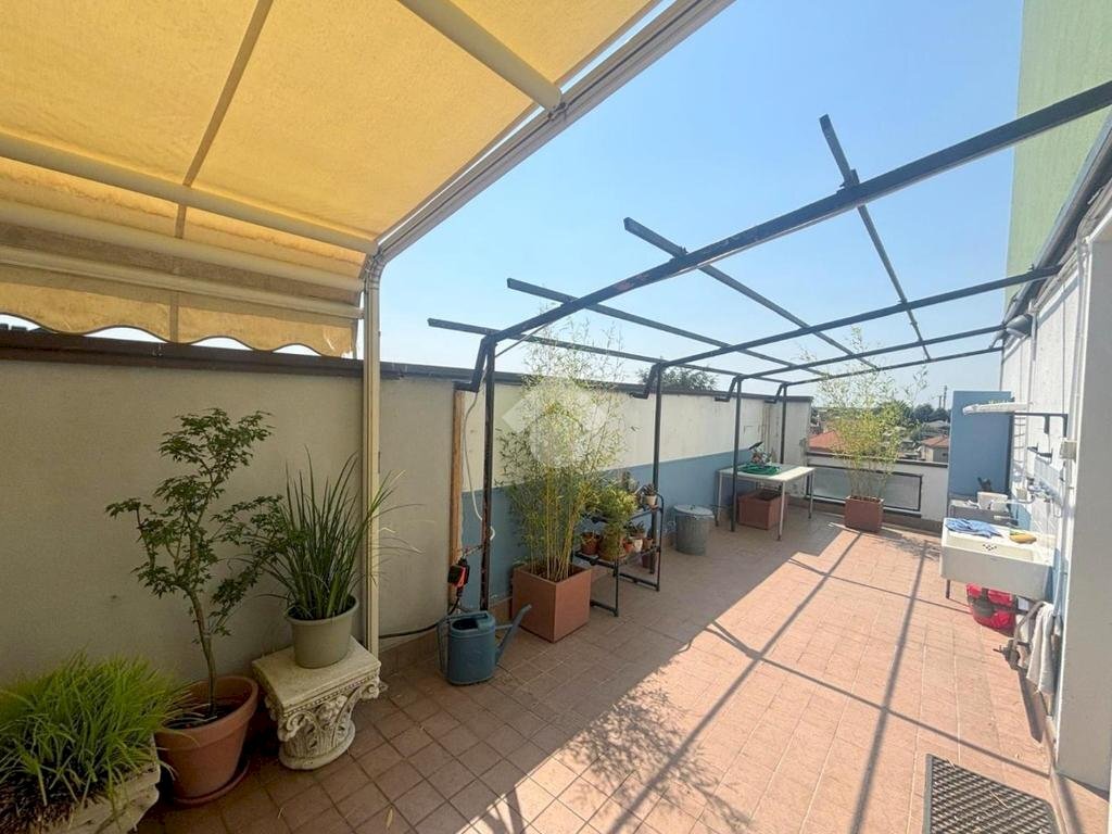Three-room apartment Piazza Don Minzoni, Rho - photo 2