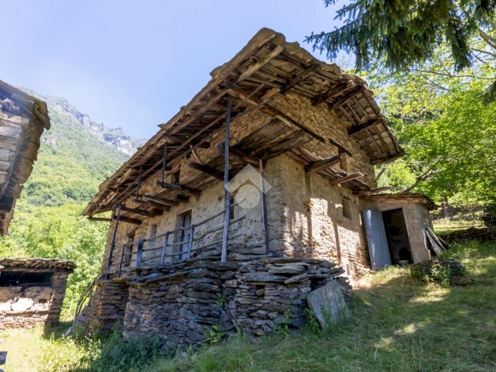Rustic Località Ciarbunil, Villar Pellice - photo 1