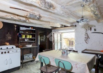Rustic Località Ciarbunil, Villar Pellice - photo 8