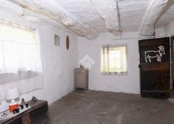 Rustic Località Ciarbunil, Villar Pellice - photo 11