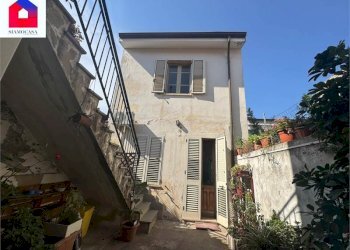 Casa indipendente Gonnosfanadiga - foto 1