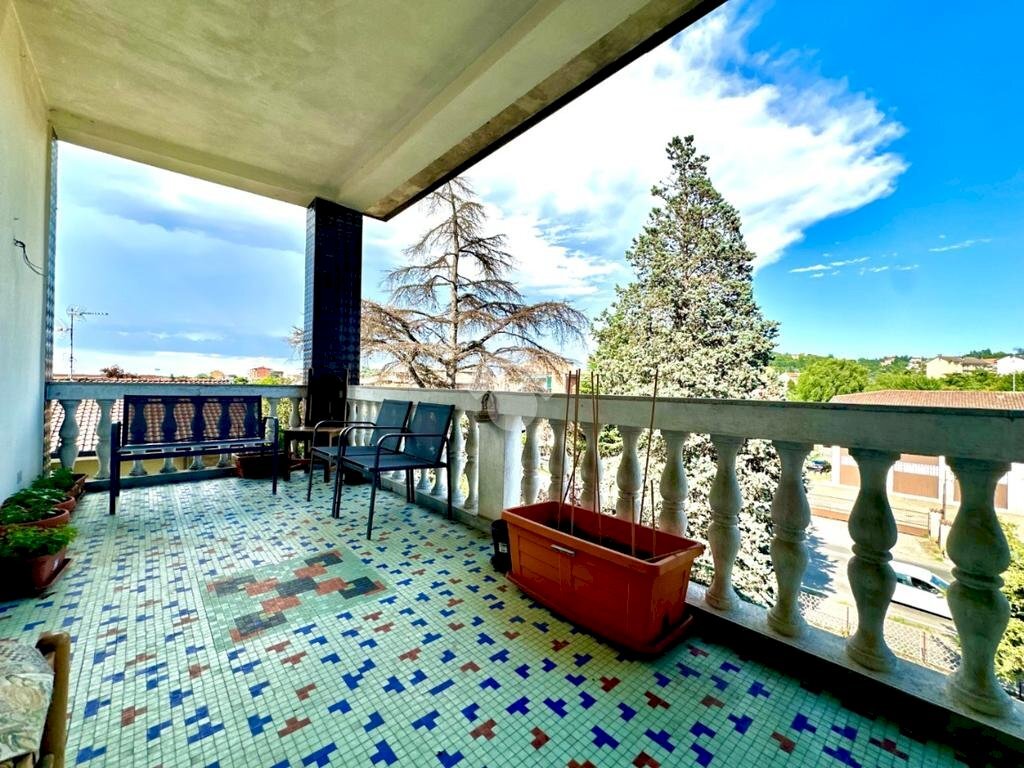 Four-room apartment Strada Statale 35 Per Genova, Tortona - photo 1