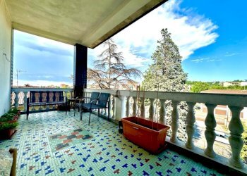 Four-room apartment Strada Statale 35 Per Genova, Tortona - photo 1