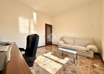 Four-room apartment Strada Statale 35 Per Genova, Tortona - photo 14
