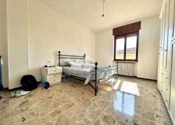 Four-room apartment Strada Statale 35 Per Genova, Tortona - photo 33