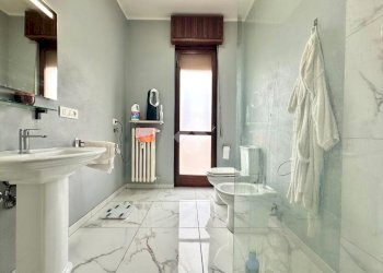 Four-room apartment Strada Statale 35 Per Genova, Tortona - photo 38