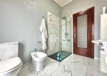Four-room apartment Strada Statale 35 Per Genova, Tortona - photo 41