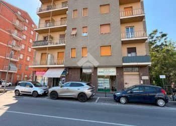 Four-room apartment Corso don luigi orione, Tortona - photo 1