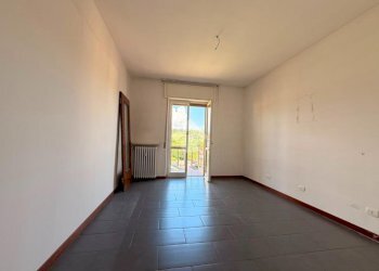 Four-room apartment Corso don luigi orione, Tortona - photo 6