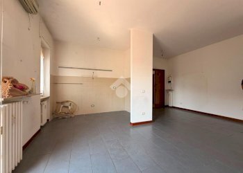 Four-room apartment Corso don luigi orione, Tortona - photo 7