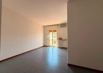 Four-room apartment Corso don luigi orione, Tortona - photo 17