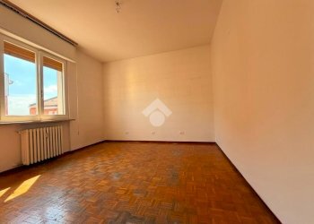 Four-room apartment Corso don luigi orione, Tortona - photo 26