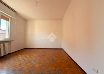 Four-room apartment Corso don luigi orione, Tortona - photo 28