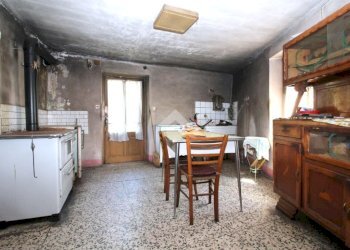 Semi-detached house Vicolo della piazza, Pinasca - photo 5