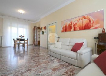 Villa Via Petrarca, Rho - photo 9