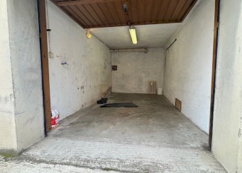 garage.jpg - Apartment via san martino 28, Medesano - photo 30