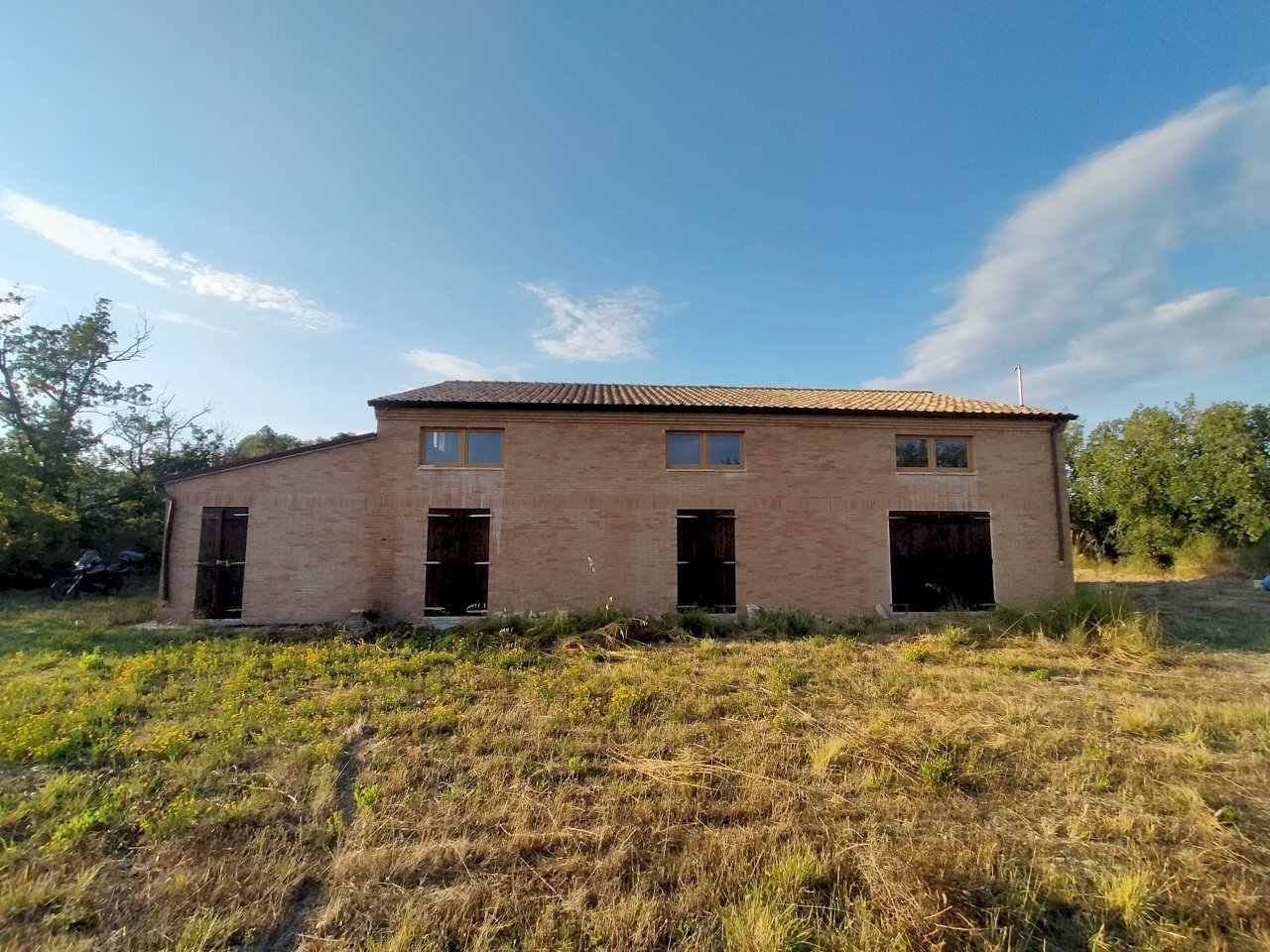 03 DI LEO IMMOBILIARE VENDE  CASOLARE DA RISTRUTTU - Casa indipendente Monterubbiano - foto 1