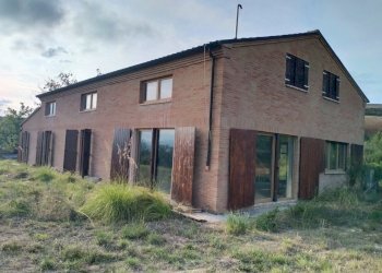 06 DI LEO IMMOBILIARE VENDE  CASOLARE DA RISTRUTTU - Casa indipendente Monterubbiano - foto 4