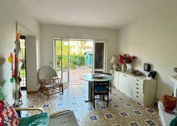WhatsApp Image 2026-06-19 at 10.55.08 - Casa indipendente Via Terracina 156, San Felice Circeo - foto 7