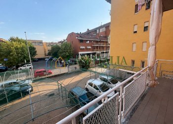 Balcone - Four-room apartment Via Vittorio Zanellato 4, Venaria Reale - photo 6