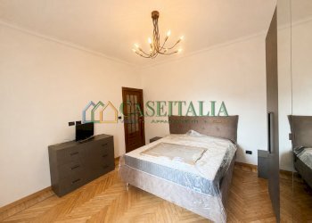 Camera da letto - Four-room apartment Via Vittorio Zanellato 4, Venaria Reale - photo 9