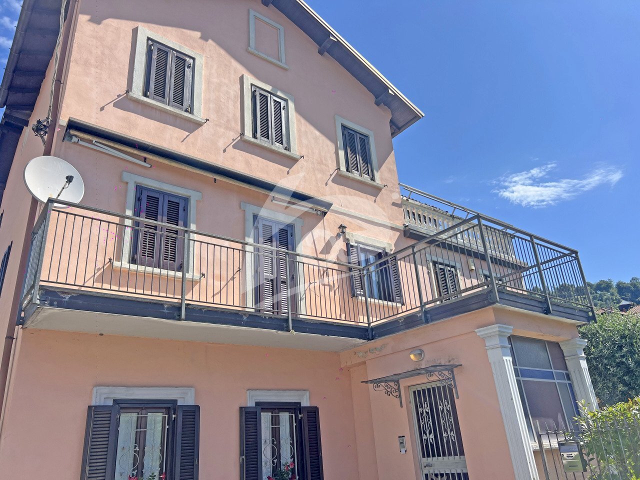 TERRAZZO - Appartamento Via Giosuè Carducci 10, Cittiglio - foto 2