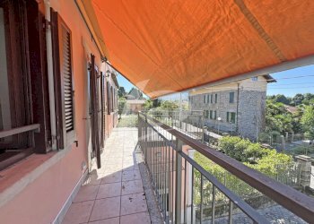 TERRAZZO - Appartamento Via Giosuè Carducci 10, Cittiglio - foto 5