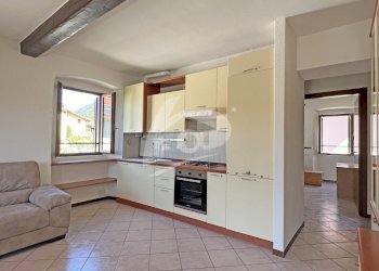 ANGOLO CUCINA - Appartamento Via Giosuè Carducci 10, Cittiglio - foto 8