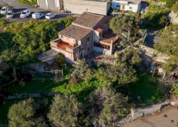 DJI_20241211151901_0382_D.MP4_snapshot_00.00.659 - Casale CONTRADA ZIRETTO, Castelmola - photo 8