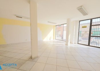 locale commerciale - Commercial Premises Corso Vittorio Emanuele II 196, Taranto - photo 17