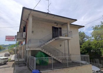 WhatsApp Image 2026-06-05 at 14.03.07 (1) - Three-room apartment Medesano - photo 1
