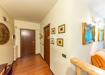 Three-room apartment Via A. Volta, Rescaldina - photo 6