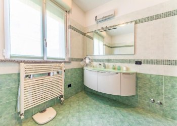 Three-room apartment Via A. Volta, Rescaldina - photo 20