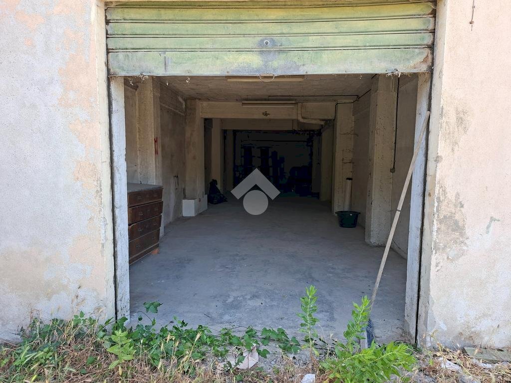 Magazzino Via isorelle, Savignone - foto 3