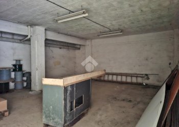 Warehouse Via isorelle, Savignone - photo 12