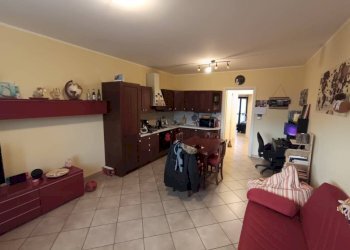 Two-room apartment Bricherasio - photo 6