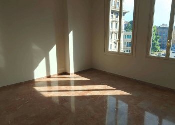 Apartment Via Montevideo, 2, Genova (neighborhood Foce) - photo 11