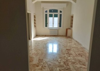 Apartment Via Montevideo, 2, Genova (neighborhood Foce) - photo 17