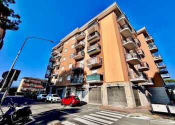 Three-room apartment Via colombo, Andora - photo 1