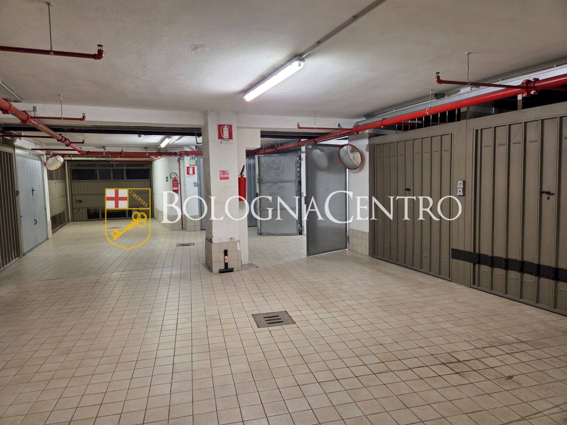 Box Bologna (zona Santo Stefano) - foto 3