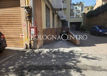 Box Bologna (zona Santo Stefano) - foto 2