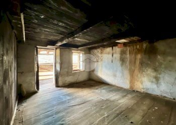 Rustic Frazione André, Traves - photo 29