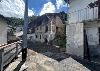 Rustic Frazione André, Traves - photo 36