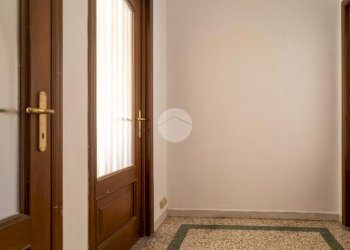 Two-room apartment Stradale Torino, Chivasso - photo 2