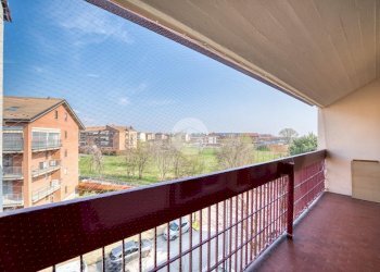 Three-room apartment Via Cristoforo Colombo, Piossasco - photo 14
