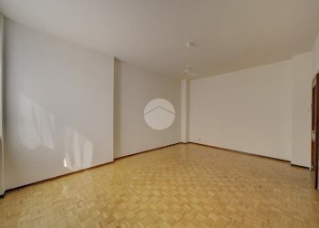 Three-room apartment Via Cristoforo Colombo, Piossasco - photo 20