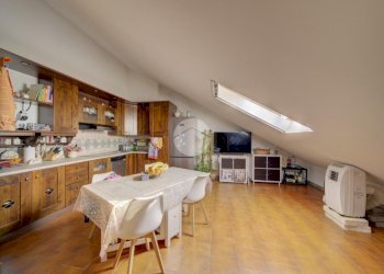 Attic Via Colombo, Piossasco - photo 1
