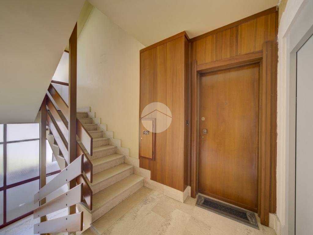 Three-room apartment Via Colombo, Piossasco - photo 3