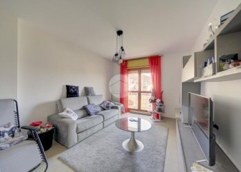 Three-room apartment Via Colombo, Piossasco - photo 1